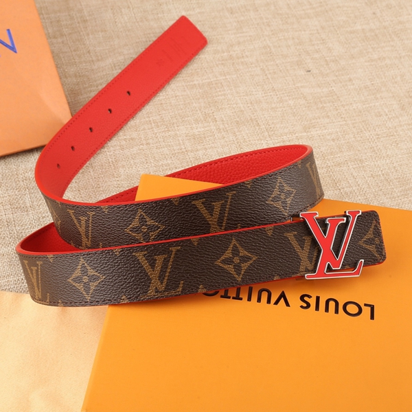 激安ルイヴィトンベルト背面デザイン